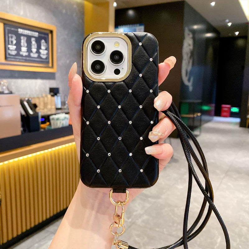 Diamantformat mobilskal med läderrem💎✨