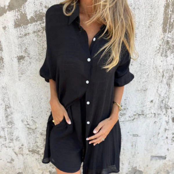 đTvĂ„delat set med lĂ„ngĂ€rmad skjorta och shorts för kvinnor