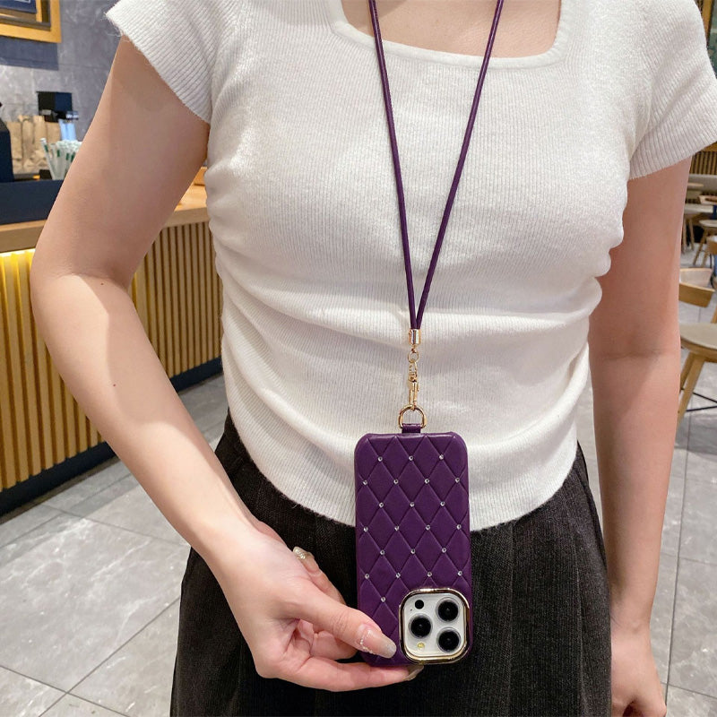 Diamantformat mobilskal med läderrem💎✨