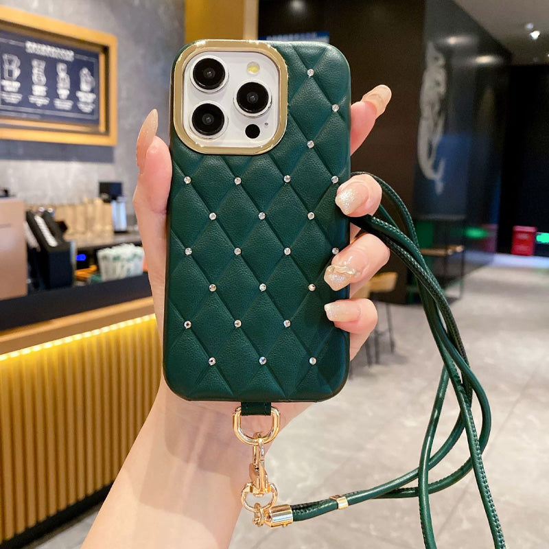 Diamantformat mobilskal med läderrem💎✨