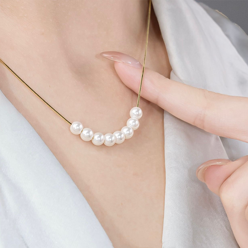 🌹Lätt och lyxigt rosahalsband